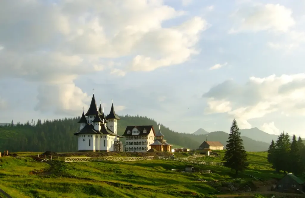 TD - Budget eastern europe travel - Maramureș, Romania - featured image